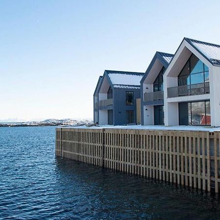 Ny Leilighet I Henningsvaer! Eksteriør billede